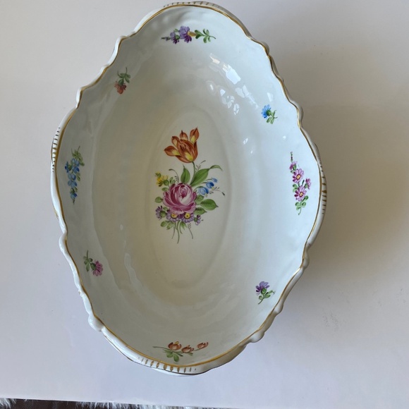 Antique Dresden Porcelain Oval Bowl Made in Germany Circa 1910-1930s - Picture 6 of 10